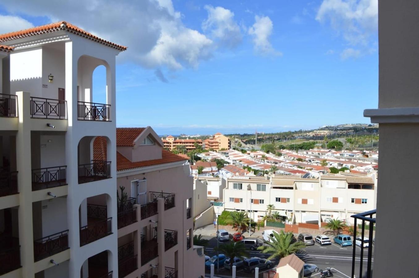 Lovely 1 Bed Apartment In Castle Harbour C108 Los Cristianos  Eksteriør billede