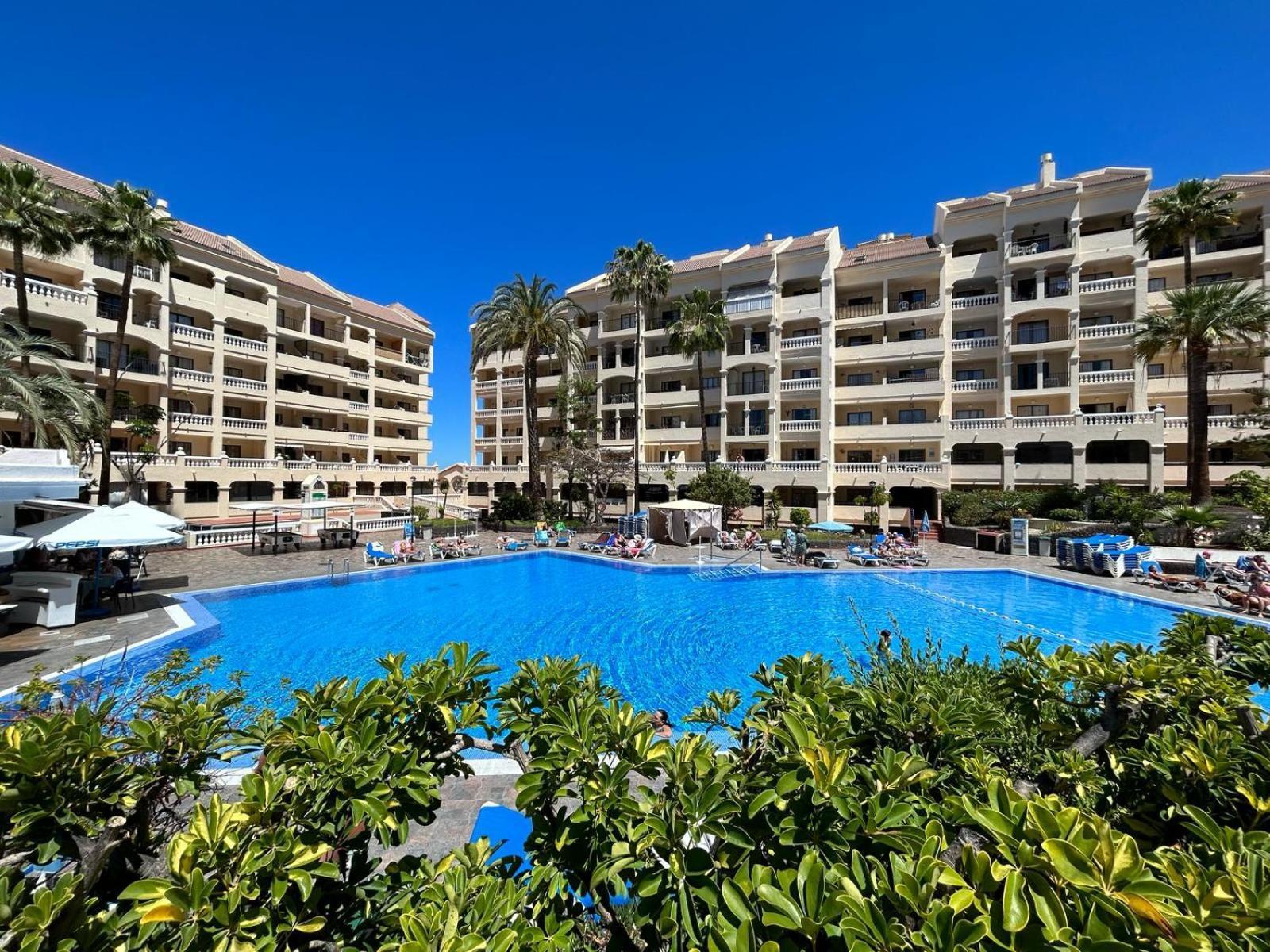 Lovely 1 Bed Apartment In Castle Harbour C108 Los Cristianos  Eksteriør billede