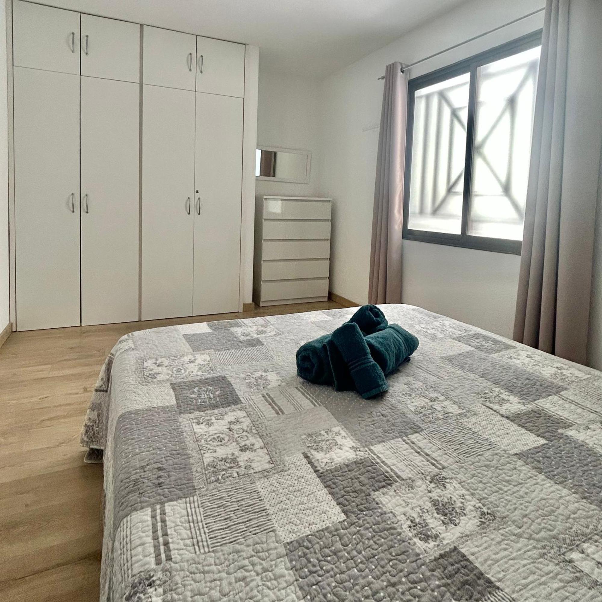 Lovely 1 Bed Apartment In Castle Harbour C108 Los Cristianos  Eksteriør billede